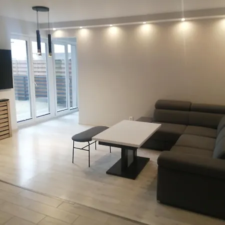 Nowoczesny Apartament Z Duzym Tarasem, 2 Pokoje Szczecinek Exterior photo